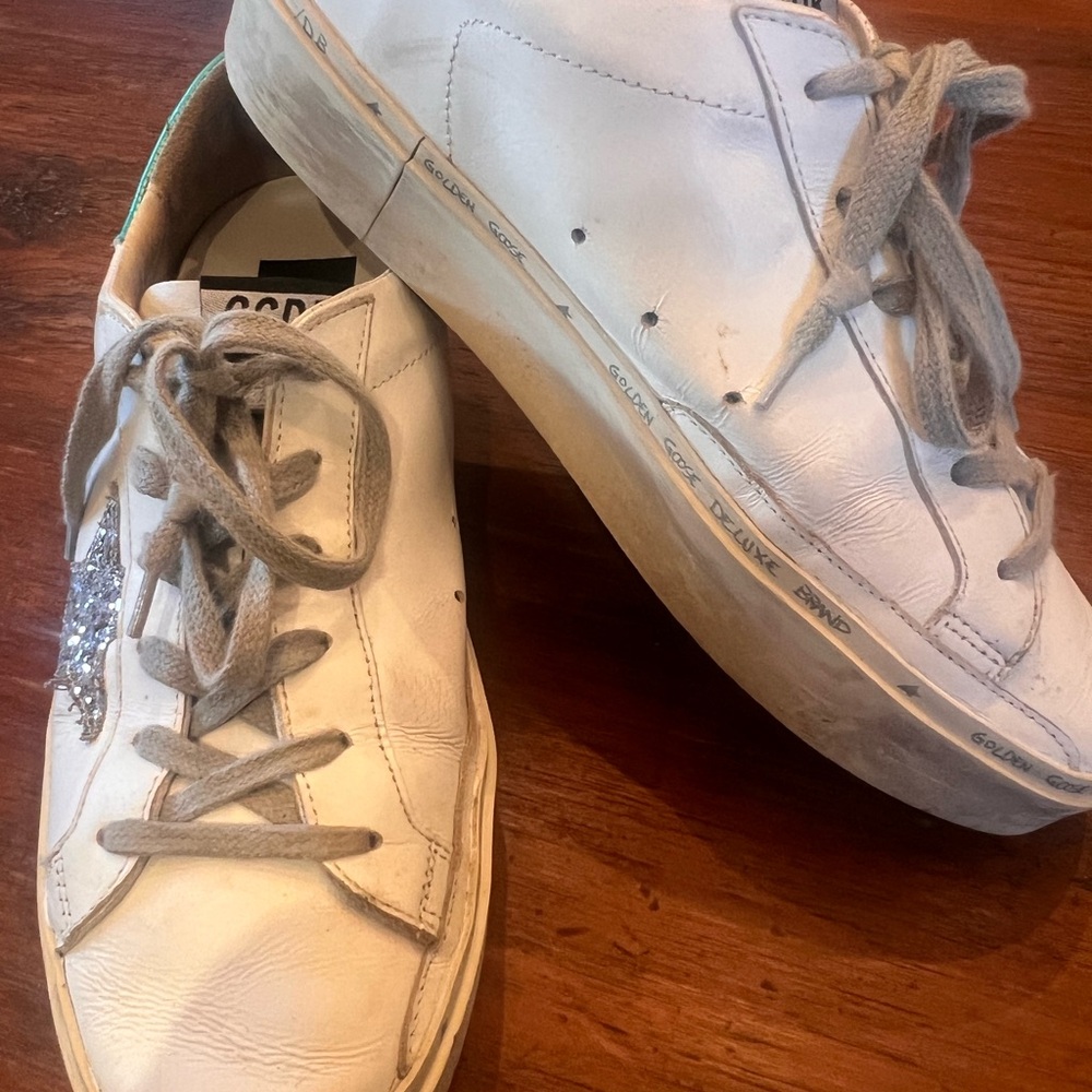 Golden Goose Hi Star White Sneaker with Glitter Star and Teal Heel - Picture 5 of 8